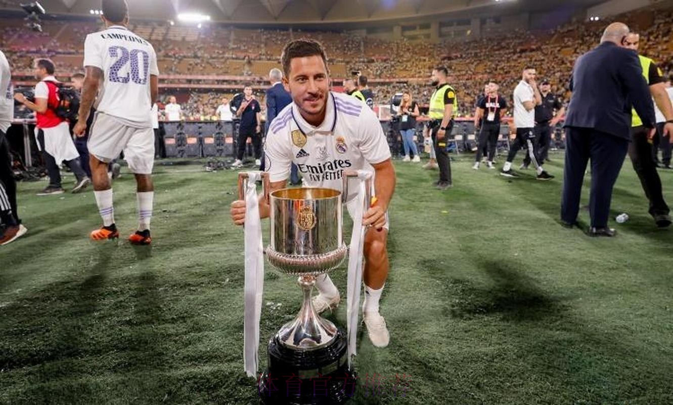 贝尔巴托夫：或许皇马应该开始考虑将阿扎尔出售