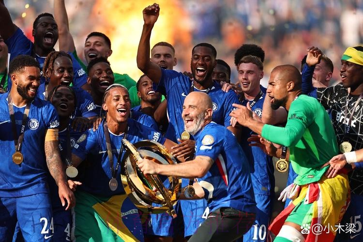 波帅坚持要求巴黎签下瓦拉内 巴黎愿出价7千万欧